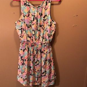 Women’s dress size XL